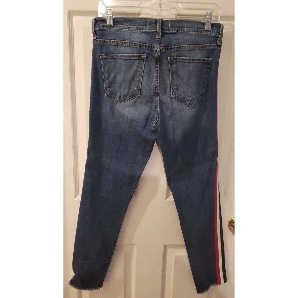 Flying Monkey Skinny Jeans Women's Size 30.